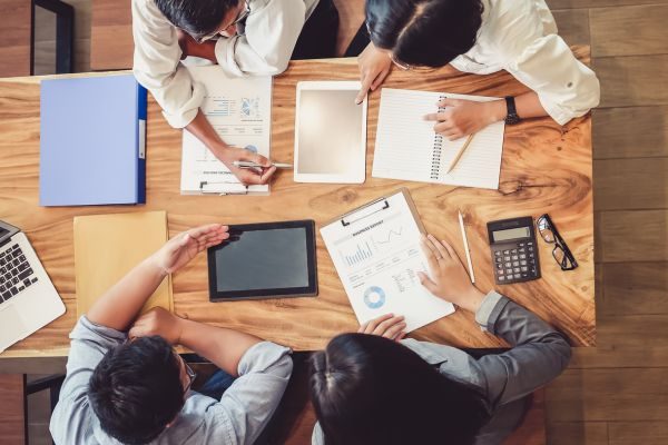 Family business (1)-min Family business (1)-min